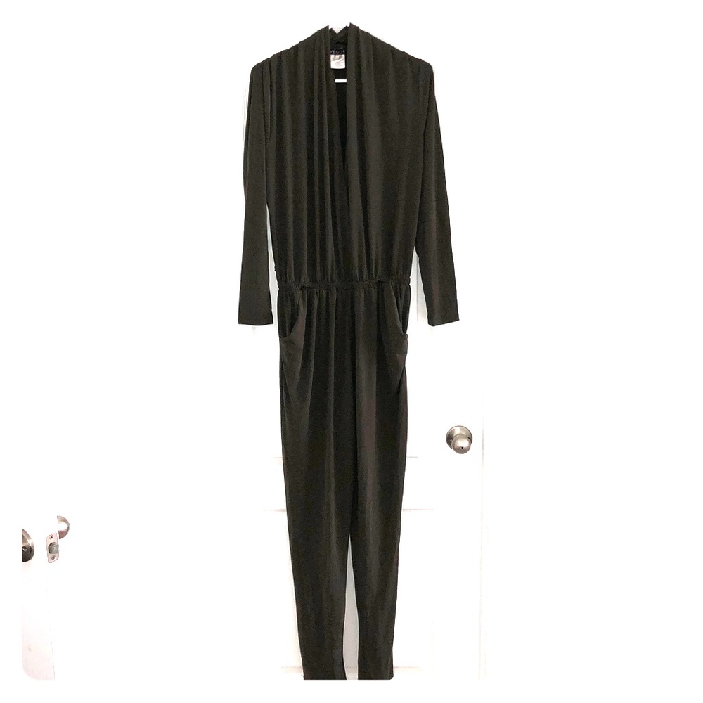 Army green lunging neckline jumpsuit